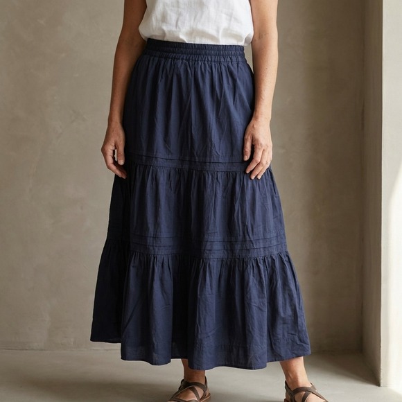 Quince Dresses & Skirts - QUINCE Women Tiered Maxi Skirt M Navy Blue Organic Cotton Cottagecore RK001